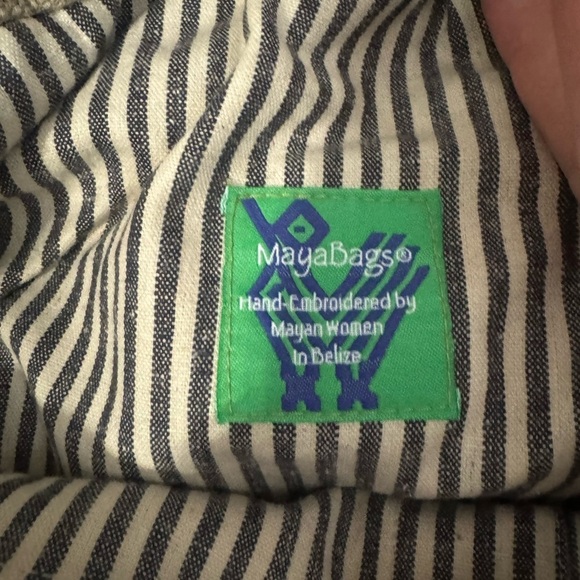 MAYA BAG Handmade Hemp Shoulder Bag With Exotic Bird Hemp Rope Handles - Picture 3 of 10